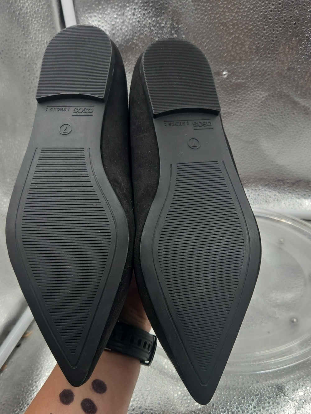 H Black And tan shoe size 7 asos design . - Picture 3 of 4